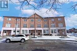 11 - 30 GREENSBOROUGH VILLAGE CIRCLE | Markham Ontario | Slide Image Two