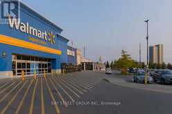 #1005B - 50 UPPER MALL WAY SW | Vaughan Ontario | Slide Image Thirty