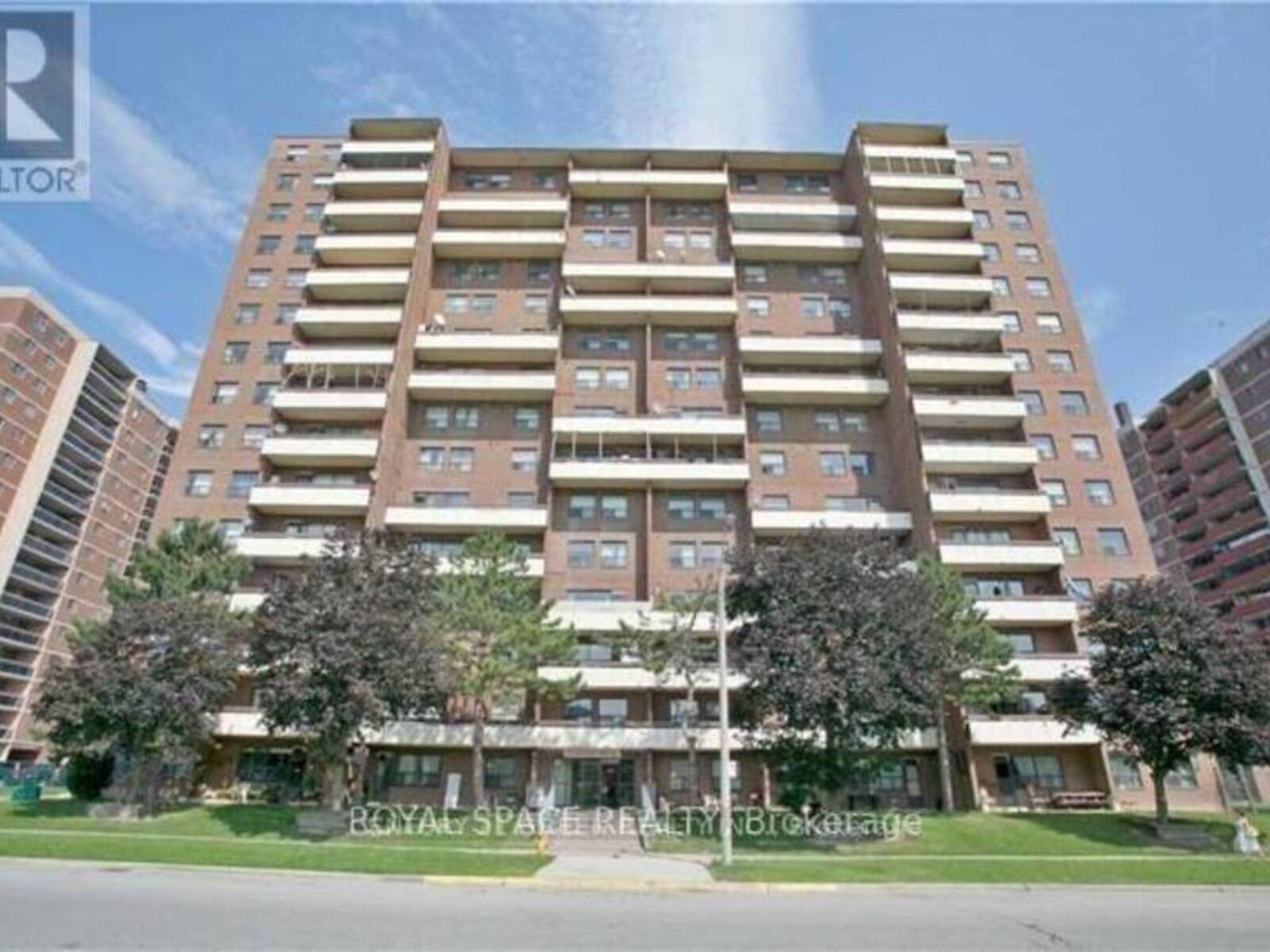 1009 - 45 SILVERSTONE DRIVE, Toronto, Ontario M9V 4B1