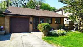 206 NORTHWOOD DRIVE | Toronto Ontario | Slide Image Two