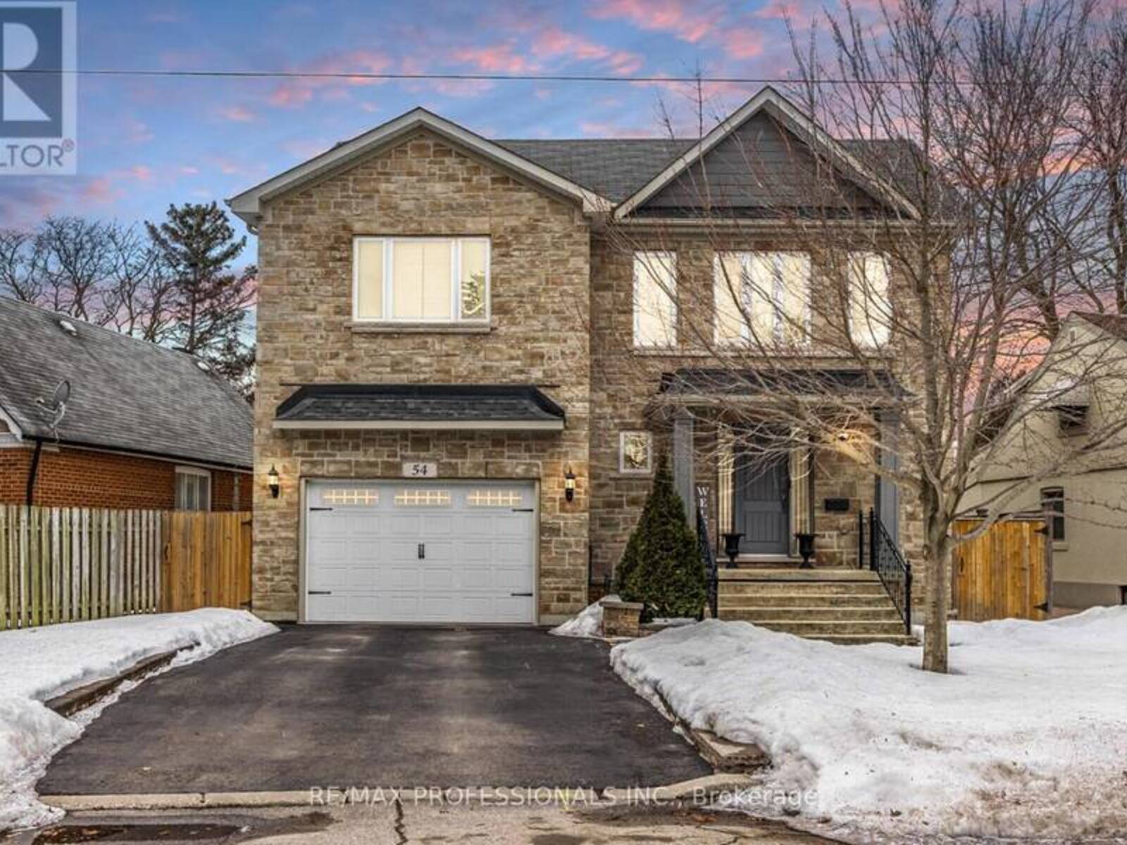 54 PARKCHESTER ROAD, Toronto, Ontario M6M 2S2