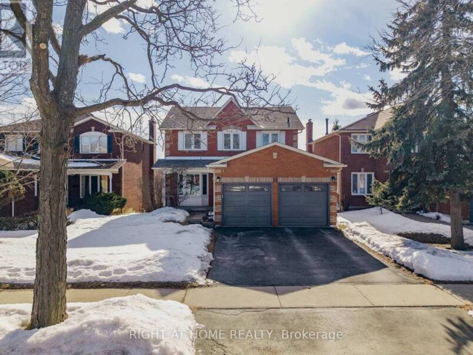 12 POLLARD CRESCENT, Ajax, Ontario L1T 3N9