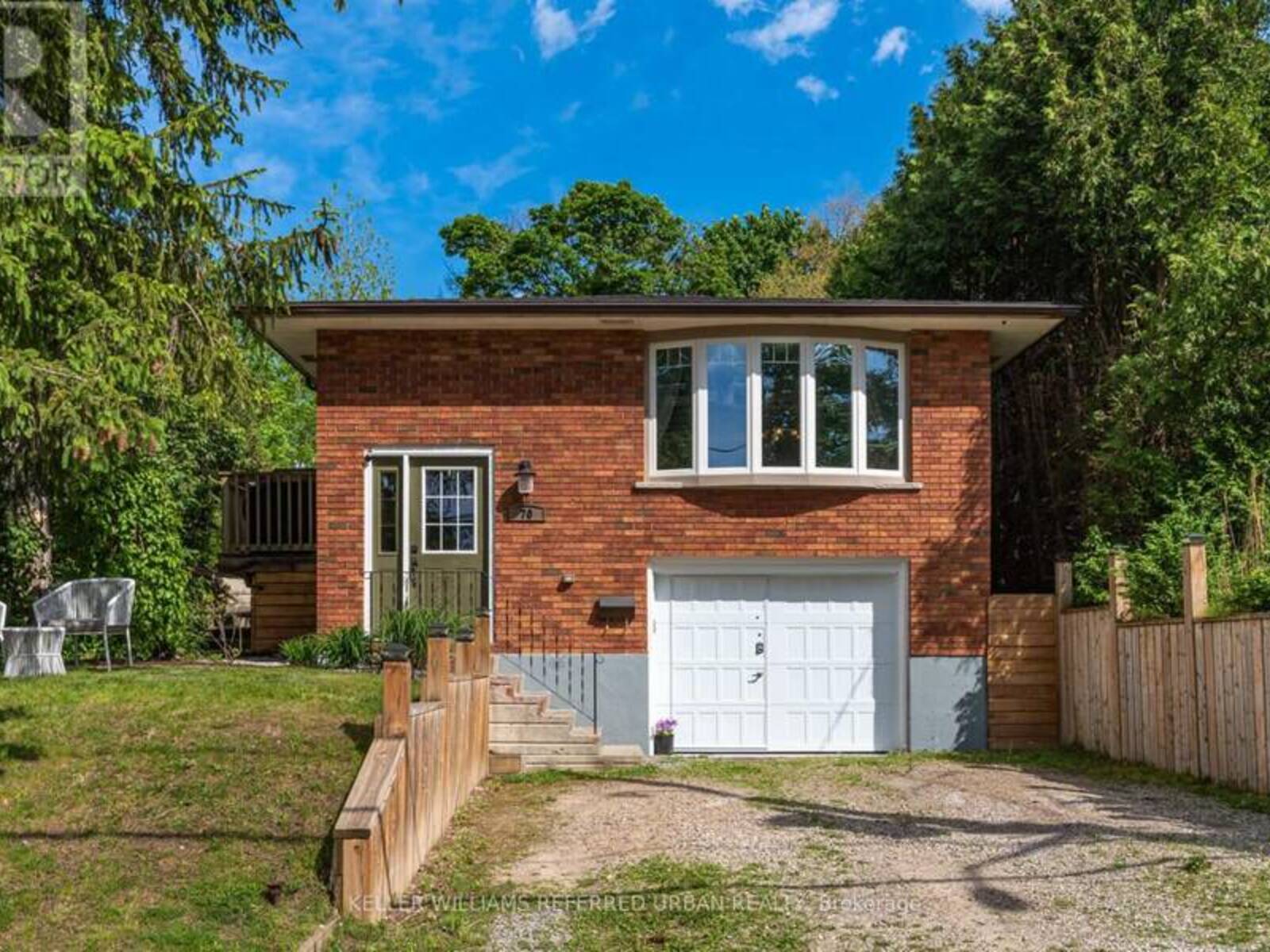 70 BERGEY STREET, Cambridge, Ontario N3C 1P6