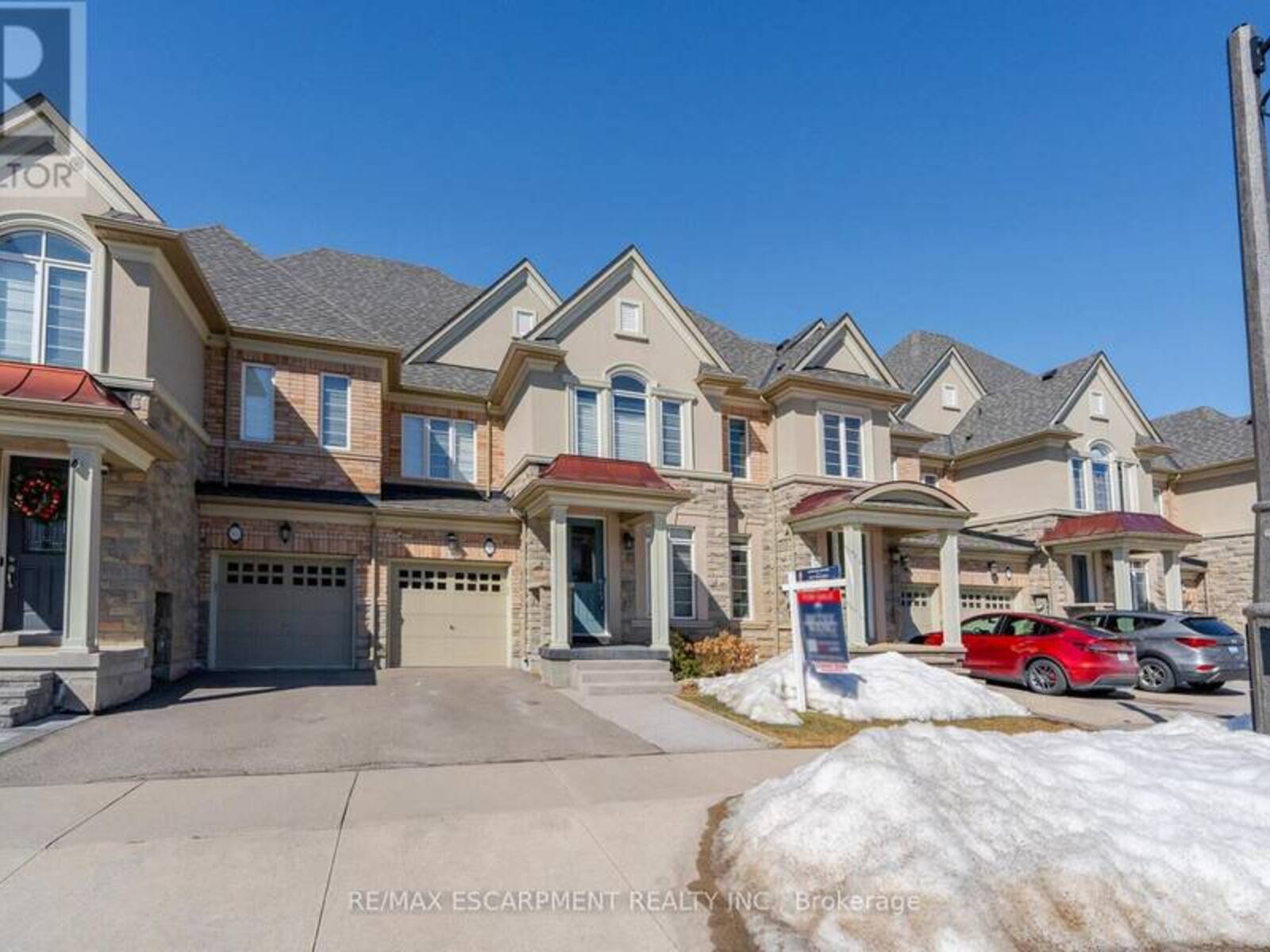 549 TERRACE WAY, Oakville, Ontario L6M 1N6