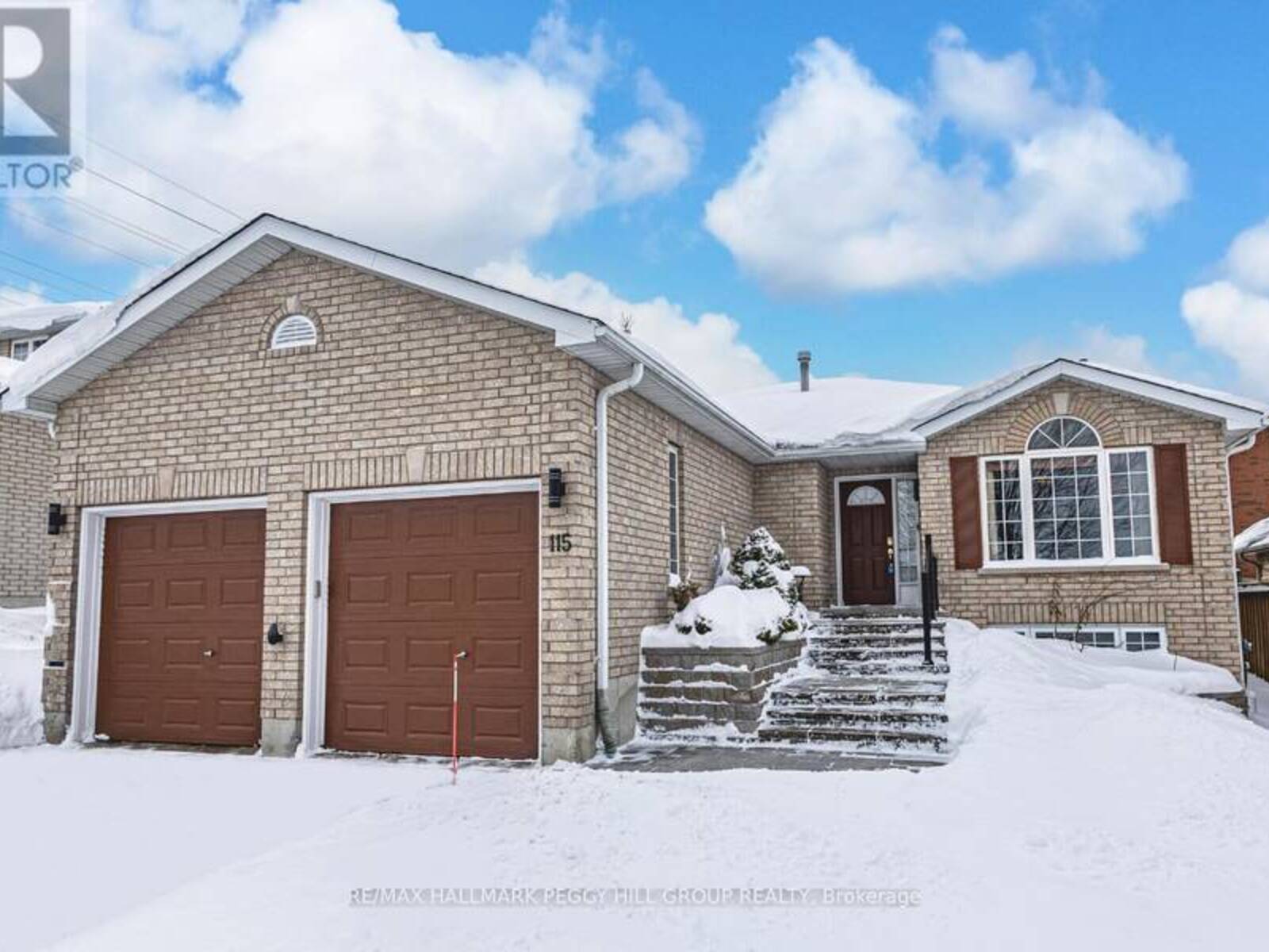 115 LION'S GATE BOULEVARD, Barrie, Ontario L4M 7E5