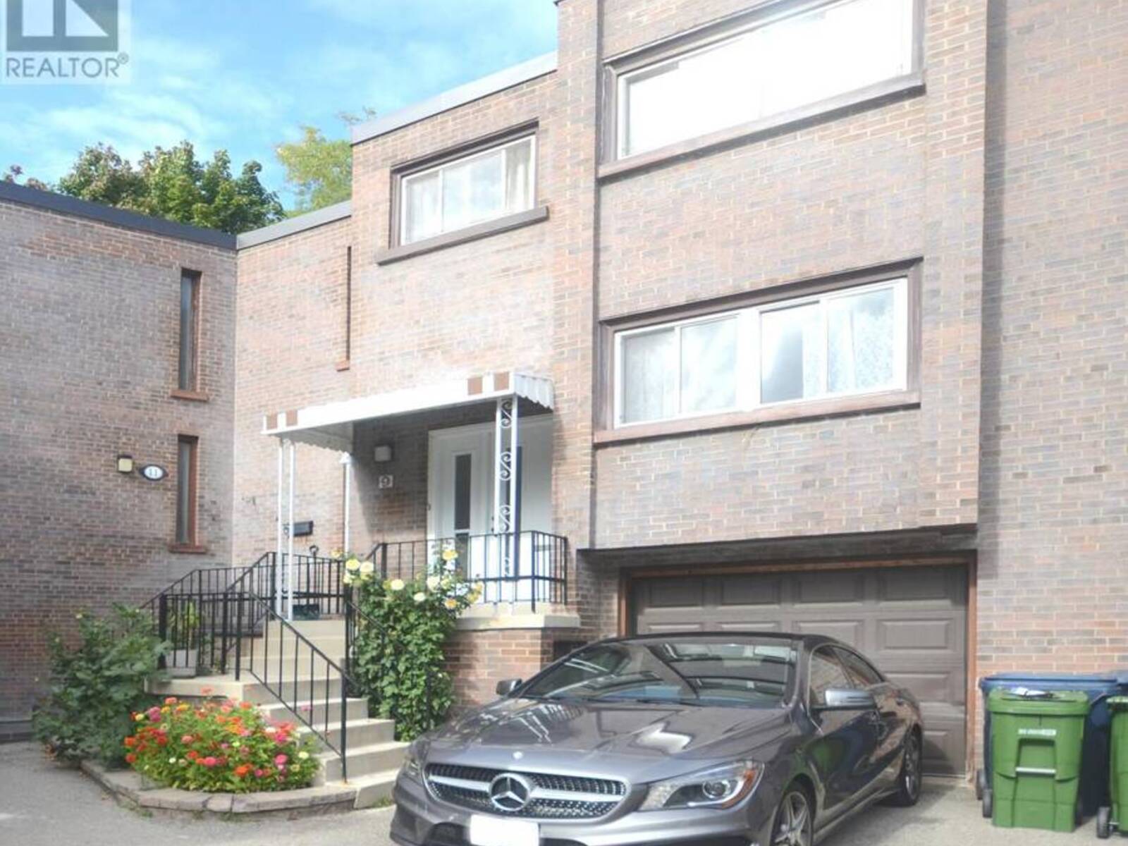 14 - 9 CANDY COURTWAY, Toronto, Ontario M2R 2Y7