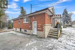 297 EAST 36TH STREET | Hamilton Ontario | Slide Image Thirty