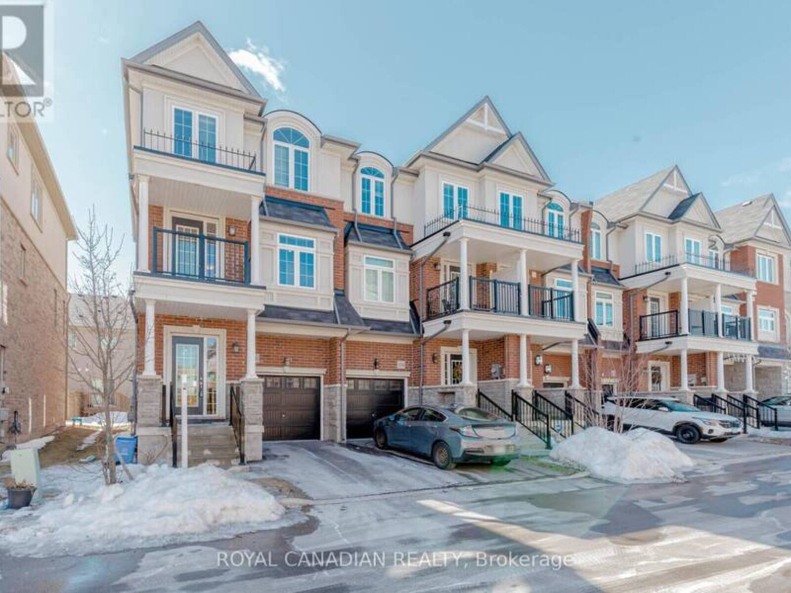 106 BORERS CREEK CIRCLE, Hamilton, Ontario L8B 1W3