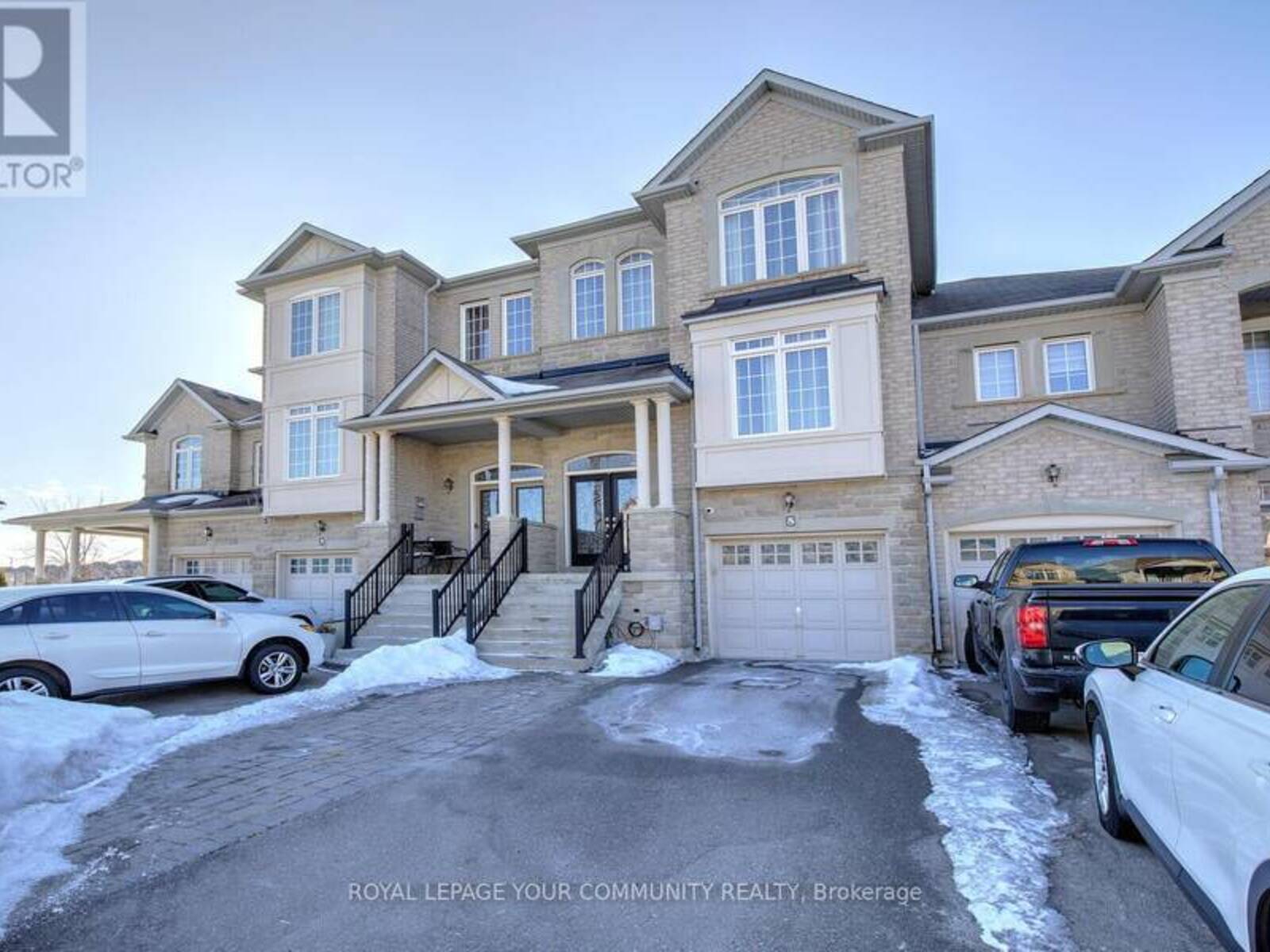 5 MILLHOUSE COURT, Vaughan, Ontario L6A 4J4