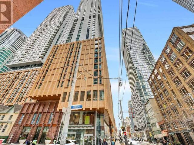 3029 - 28 WIDMER STREET Toronto Ontario, M5V 0T2 - 3 Bedrooms Condo For Sale