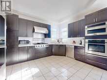 7 BISSLAND DRIVE | Ajax Ontario | Slide Image Nine