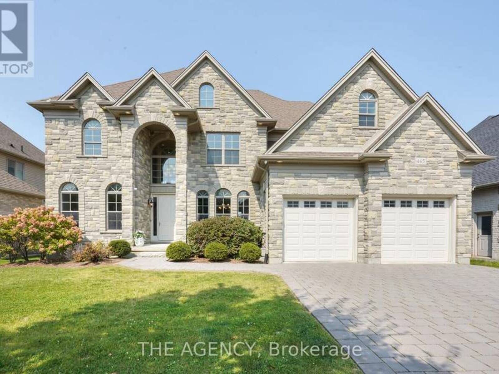 465 EAGLETRACE DRIVE, London, Ontario N6G 0E7