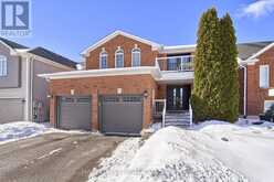 46 SILVERSTONE CRESCENT | Georgina Ontario | Slide Image Two