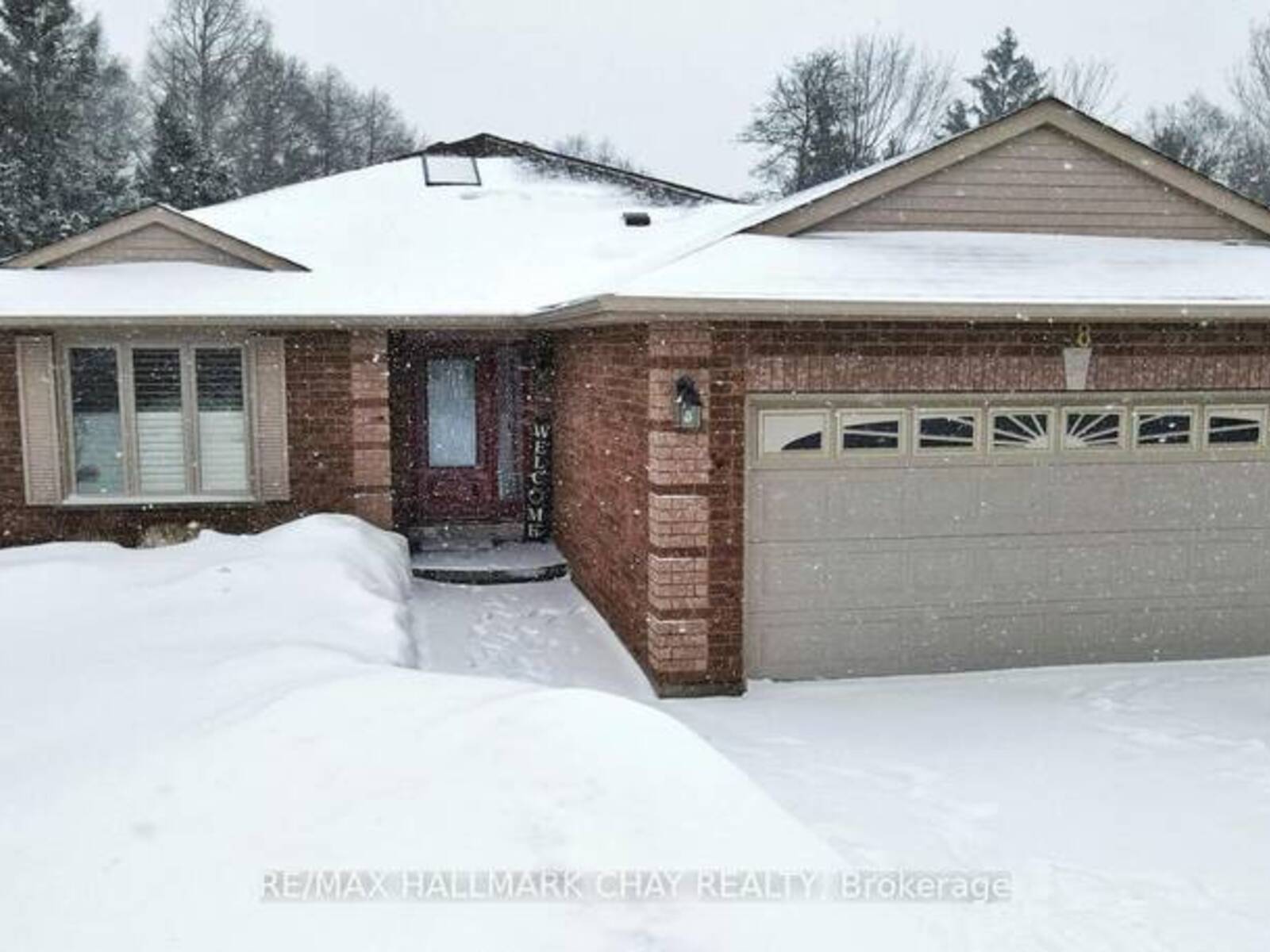 18 DOVE CRESCENT, Barrie, Ontario L4N 7Z3