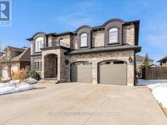 255 COLBECK DRIVE Welland Ontario, L3C 0B4