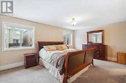 55 MYNDEN WAY | Newmarket Ontario | Slide Image Twelve