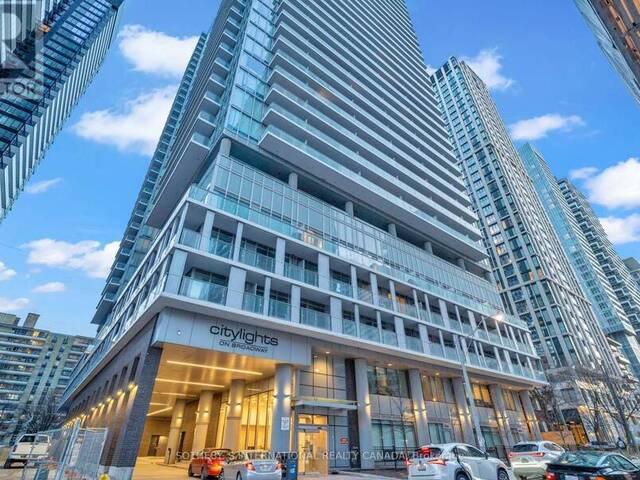 1809 - 99 BROADWAY AVENUE Toronto Ontario, M4P 0E3 - 2 Bedrooms Condo For Sale