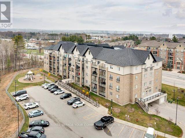 112 - 40 FERNDALE DRIVE S Barrie Ontario, L4N 2L3 - 3 Bedrooms Condo For Sale