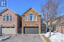 41 BUTTERCUP LANE | Brampton Ontario | Slide Image Two