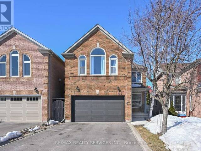 41 BUTTERCUP LANE Brampton Ontario, L6R 1N1 - 5 Bedrooms Home For Sale