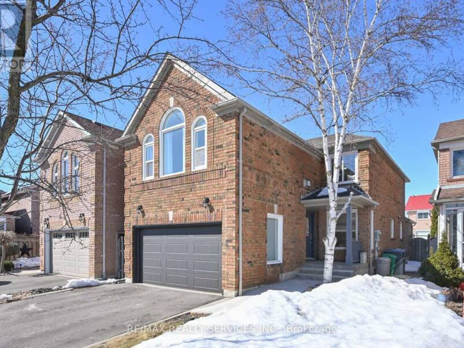 41 BUTTERCUP LANE, Brampton, Ontario L6R 1N1