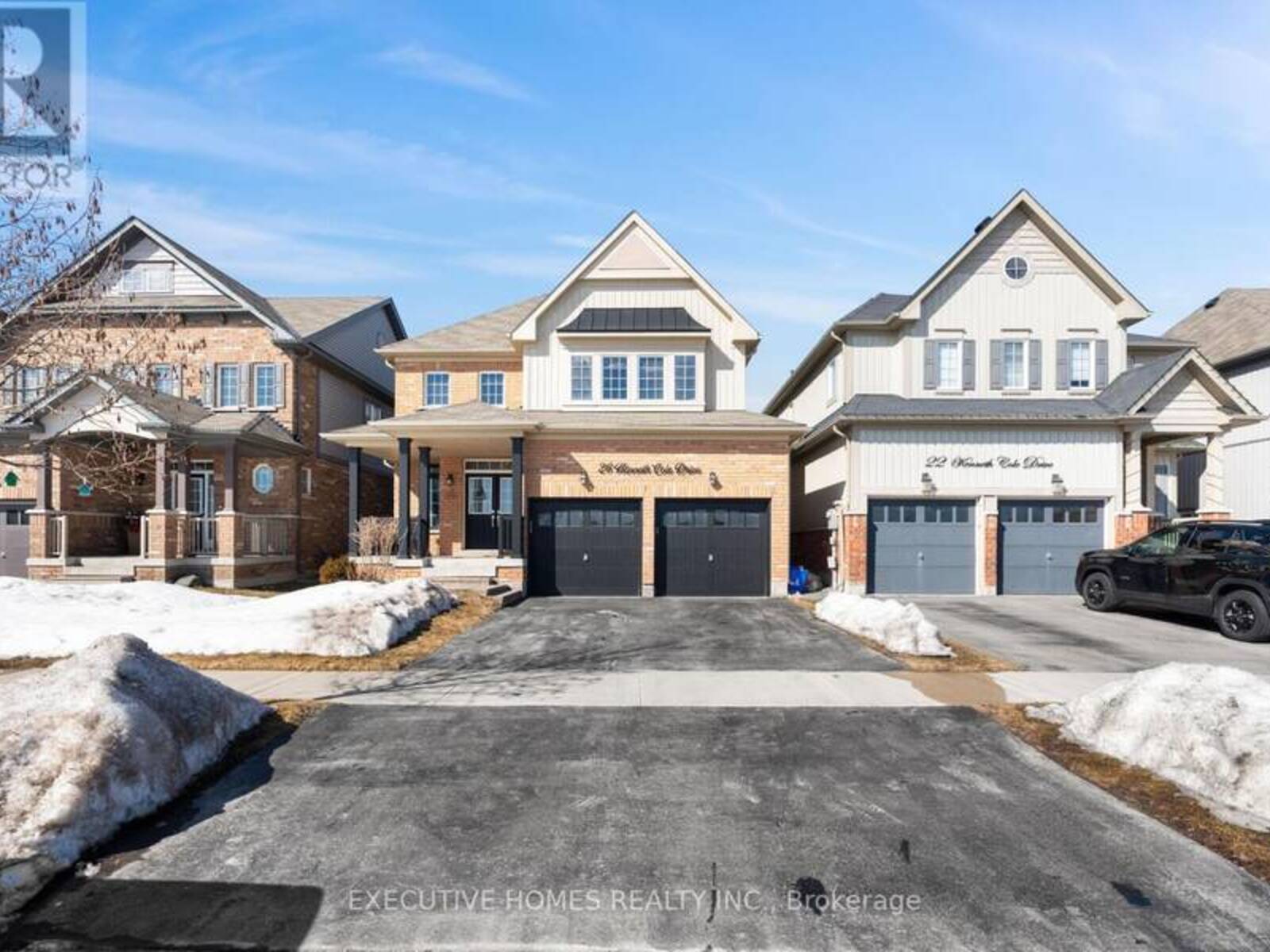 26 KENNETH COLE DRIVE, Clarington, Ontario L1C 3K2