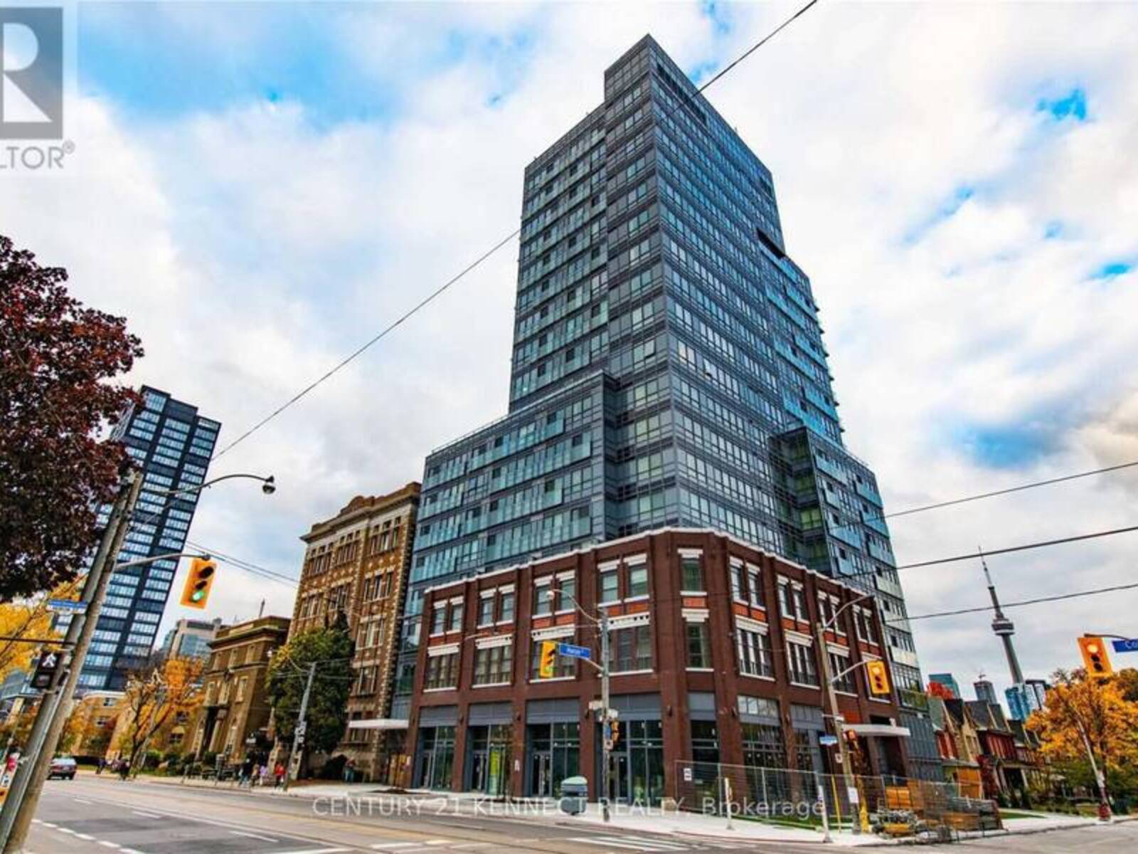 305 - 181 HURON STREET, Toronto, Ontario M5T 0C1