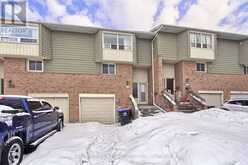 30 - 116 DEER RUN CRESCENT | Bradford West Gwillimbury Ontario | Slide Image One