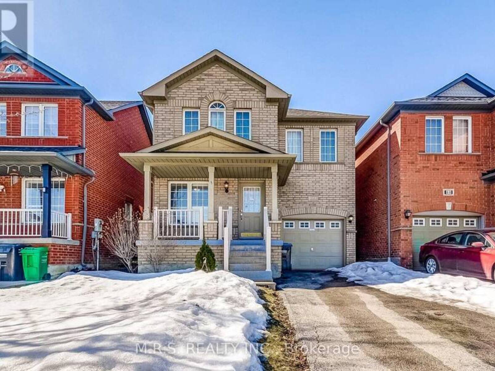 86 RIDGEFIELD COURT, Brampton, Ontario L6P 1B3