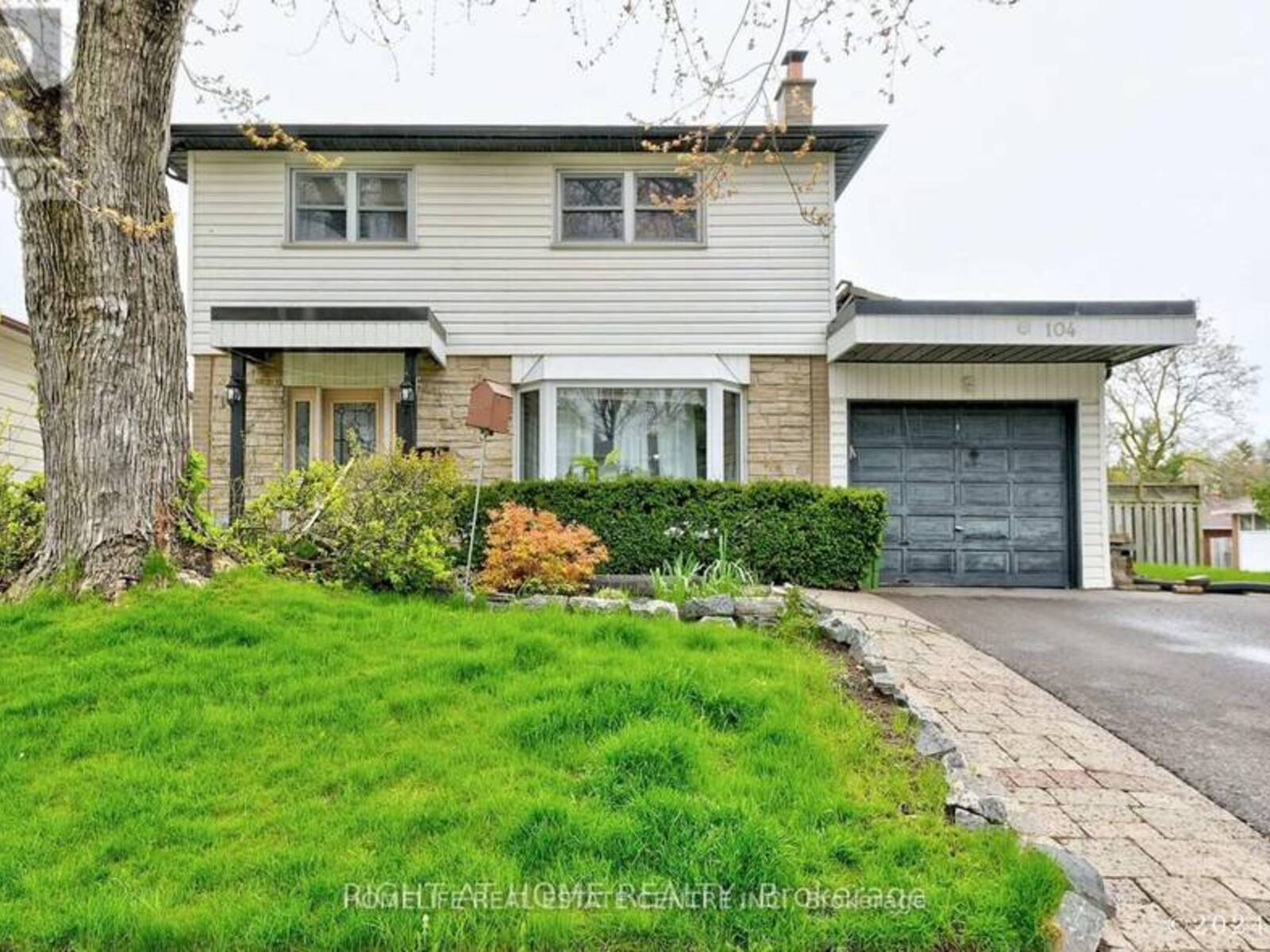 104 PEGASUS TRAIL, Toronto, Ontario M1G 3P1