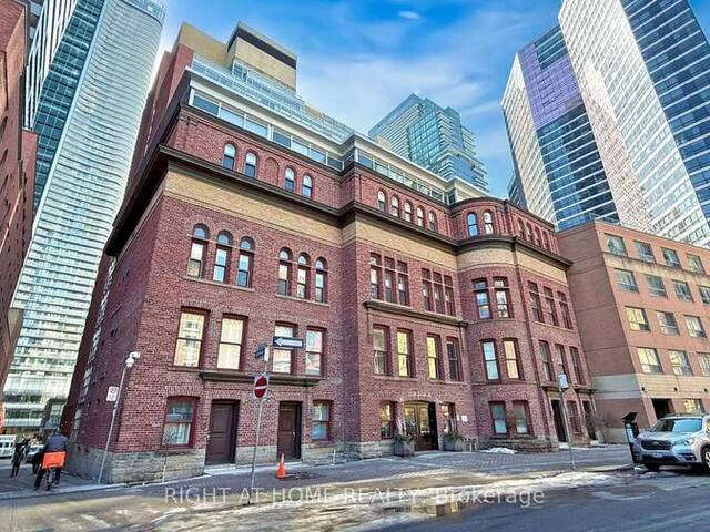 402 - 11 ST JOSEPH STREET Toronto Ontario, M4Y 3G4 - Property For Sale