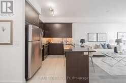 813 - 8110 BIRCHMOUNT ROAD | Markham Ontario | Slide Image Five