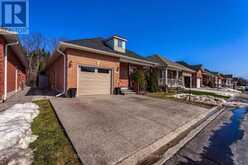 335 CENTENNIAL FOREST DRIVE | Milton Ontario | Slide Image Six