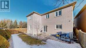 27 WILLOW HEIGHTS BOULEVARD | Markham Ontario | Slide Image Forty-three