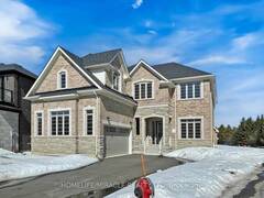 21 JOINER CIRCLE Whitchurch-Stouffville Ontario, L4A 4W9