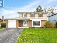 11 CRAWLEY DRIVE Brampton Ontario, L6T 2R6