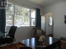 238 WEST 19TH STREET | Hamilton Ontario | Slide Image Nine