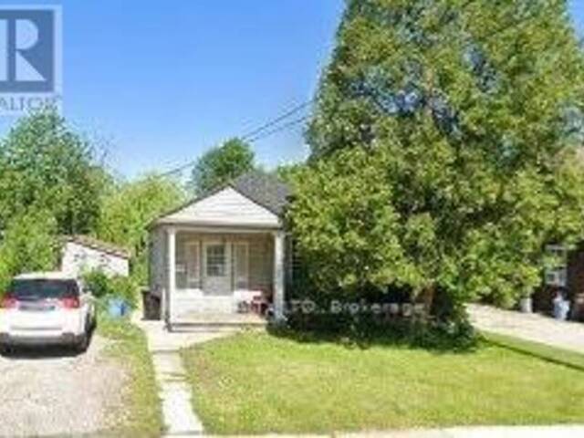 238 WEST 19TH STREET Hamilton Ontario, L9C 4J4 - 4 Bedrooms Home For Sale