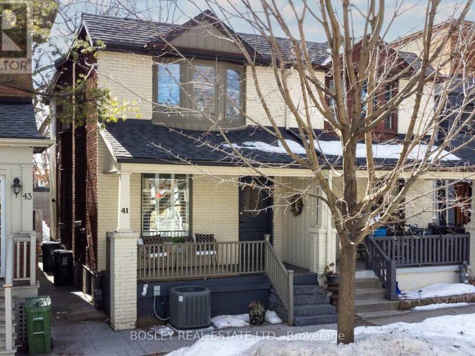 41 GRANDVIEW AVENUE, Toronto, Ontario M4K 1J1