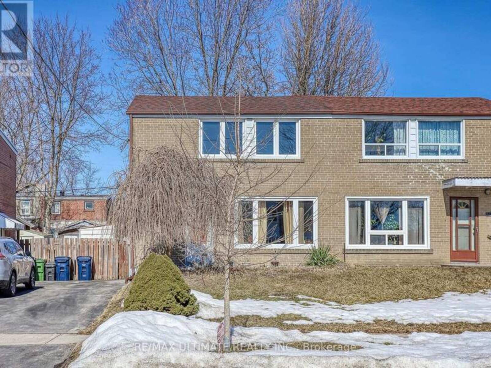 48 ASHWICK DRIVE, Toronto, Ontario M1K 2K9