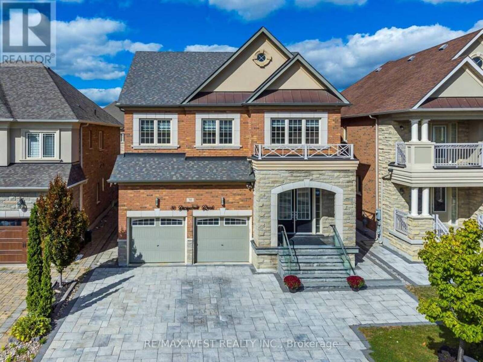 30 GARYSCHOLL ROAD, Vaughan, Ontario L4L 1A6