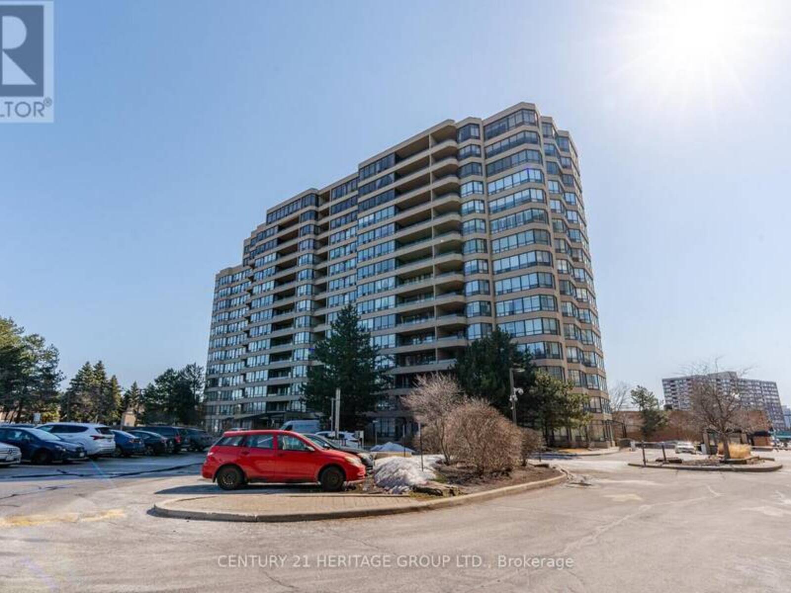 1520 - 32 CLARISSA DRIVE, Richmond Hill, Ontario L4C 9R7