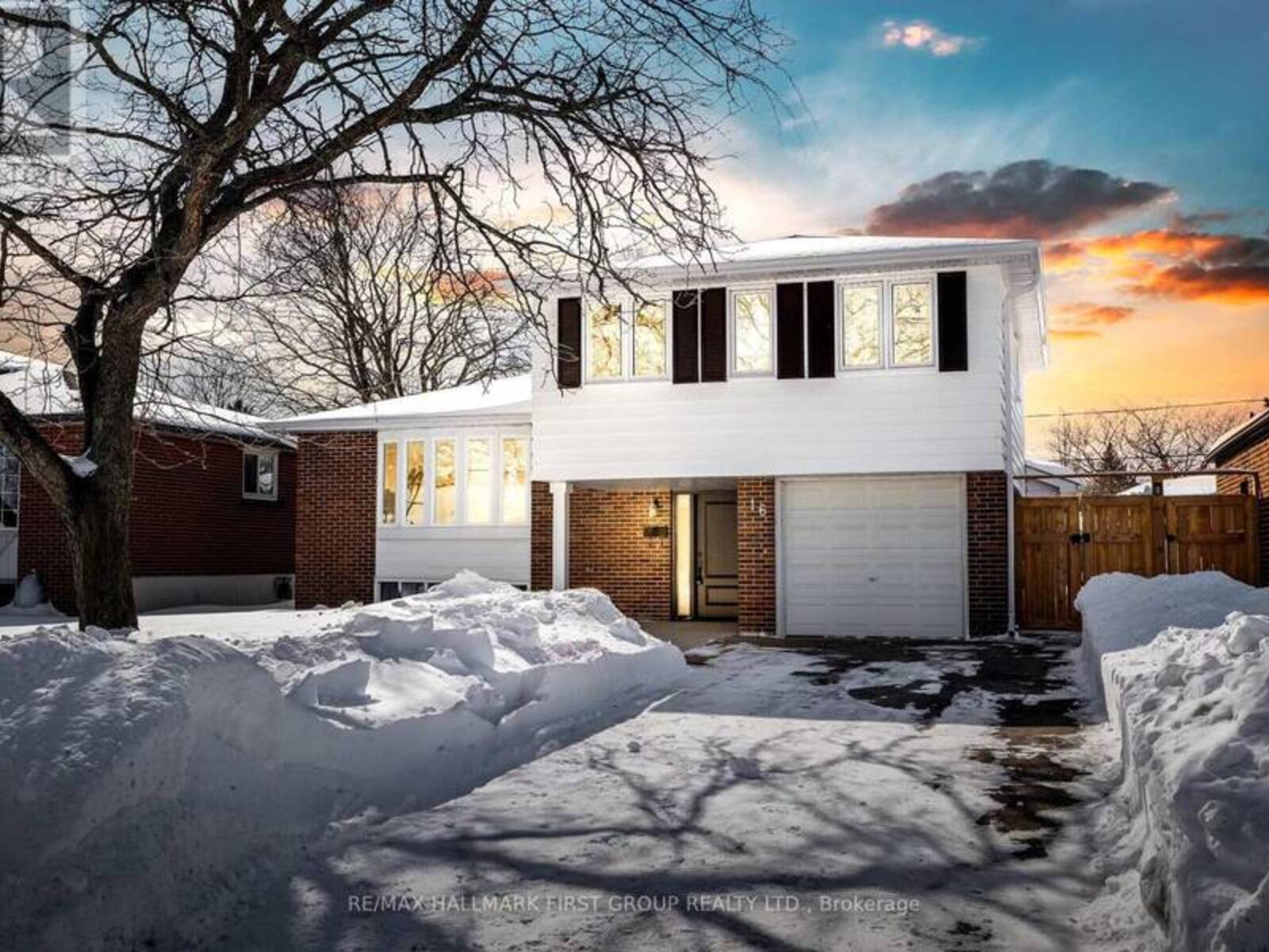 16 BRYANT ROAD, Ajax, Ontario L1S 2Y6