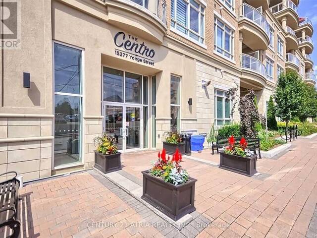 701 - 15277 YONGE STREET Aurora Ontario, L4G 1Y3 - 2 Bedrooms Condo For Sale