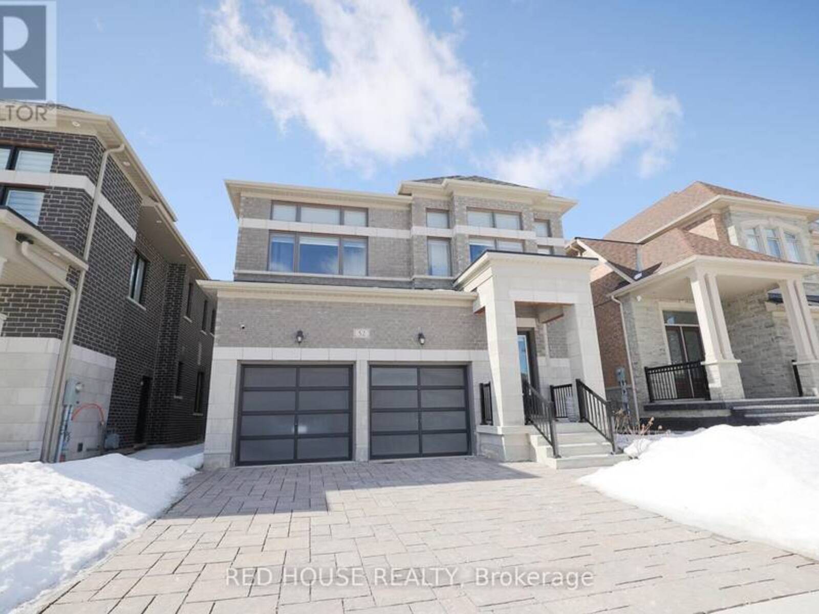 52 CHANDOS GATE, Vaughan, Ontario L4H 3N5