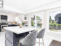 124 BATHGATE DRIVE Toronto Ontario, M1C 1T5