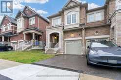 92 DRIZZEL CRESCENT | Richmond Hill Ontario | Slide Image Three