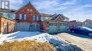 6 HINCHCLIFF GATE | Ajax Ontario | Slide Image Thirty-eight