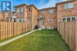 30 TERRY FOX STREET | Markham Ontario | Slide Image Thirteen