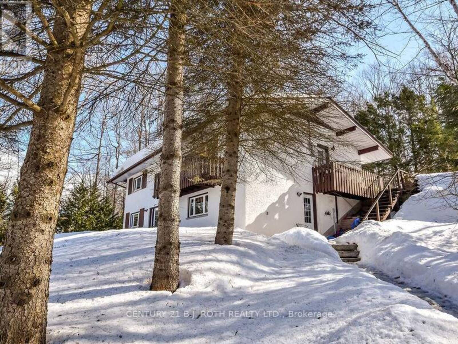 153 GILWOOD PARK DRIVE, Penetanguishene, Ontario L9M 1Z3